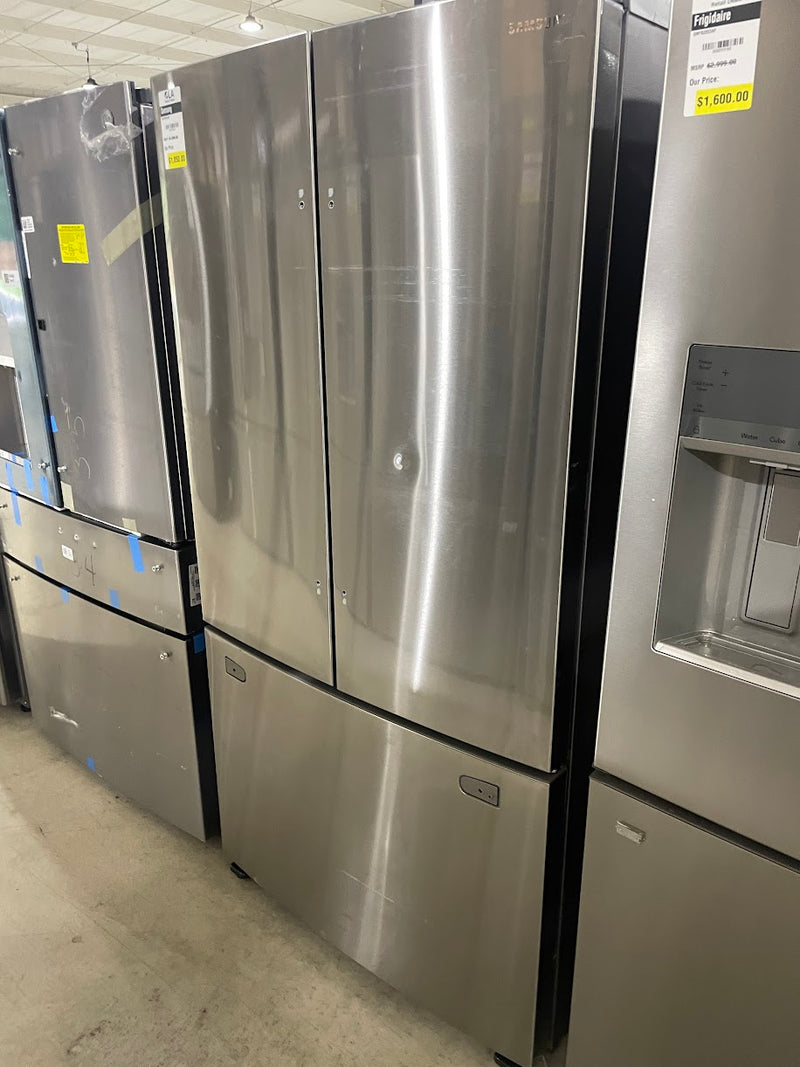 Samsung RF28T5001SR 28 cu. ft. French Door Refrigerator