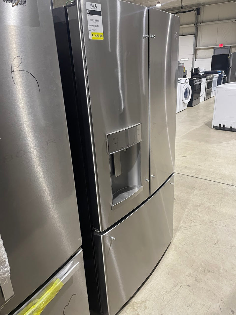 GE GFE28GYNFS 27.7 cu. ft. French Door Refrigerator