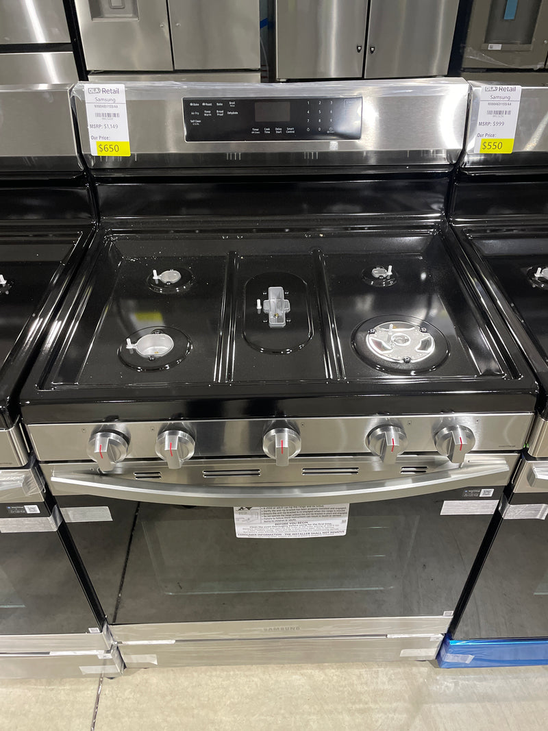 Samsung NX60A6511SS Freestanding Gas Smart Range