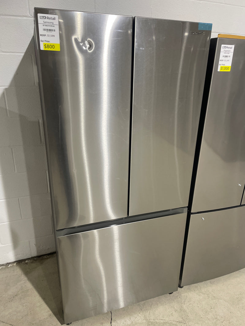 Samsung RF18A5101SR 33” 17.5 cu. ft. French Door Counter Depth Refrigerator