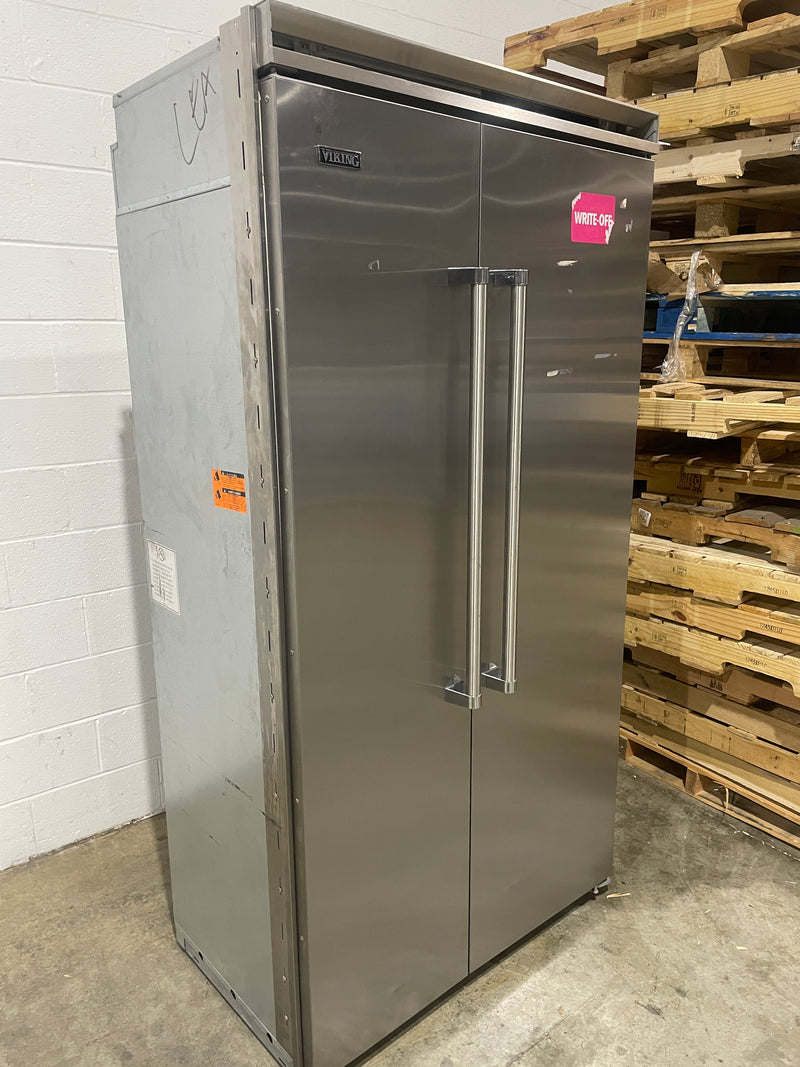 Viking VCSB5423SS 42" 25.32 Cu. Ft. Built-In Side By Side Refrigerator