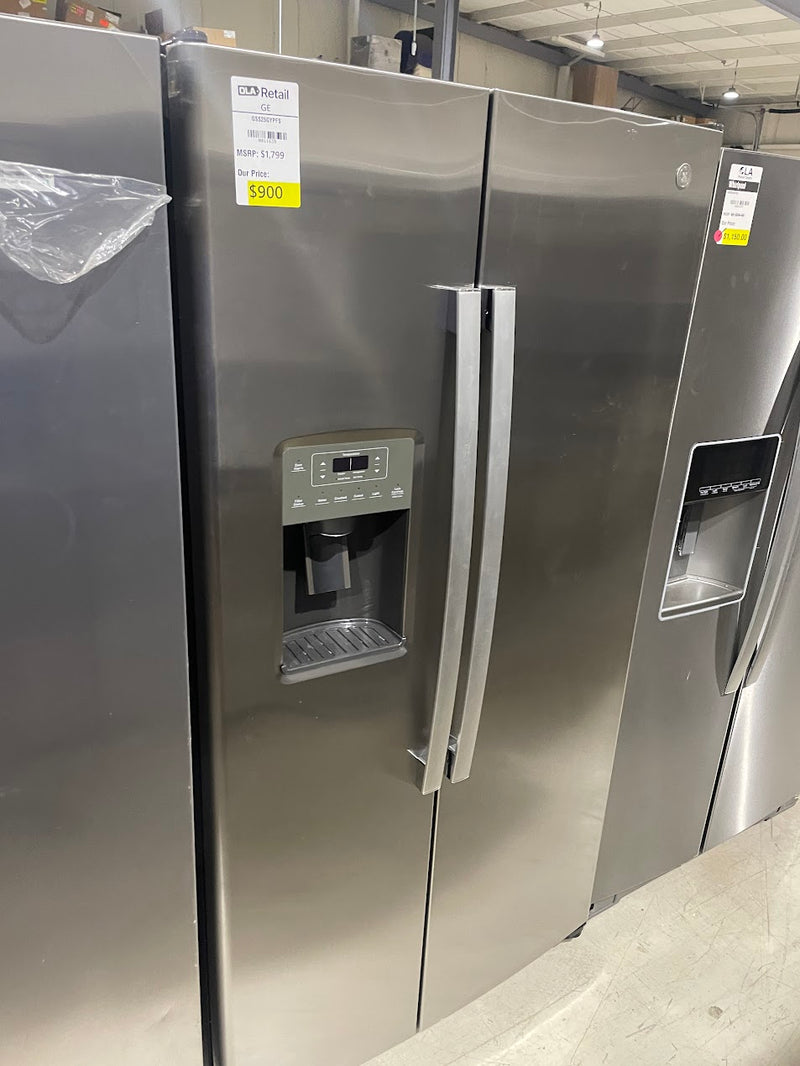 GE GSE25GYPFS Side by SIde Refrigerator