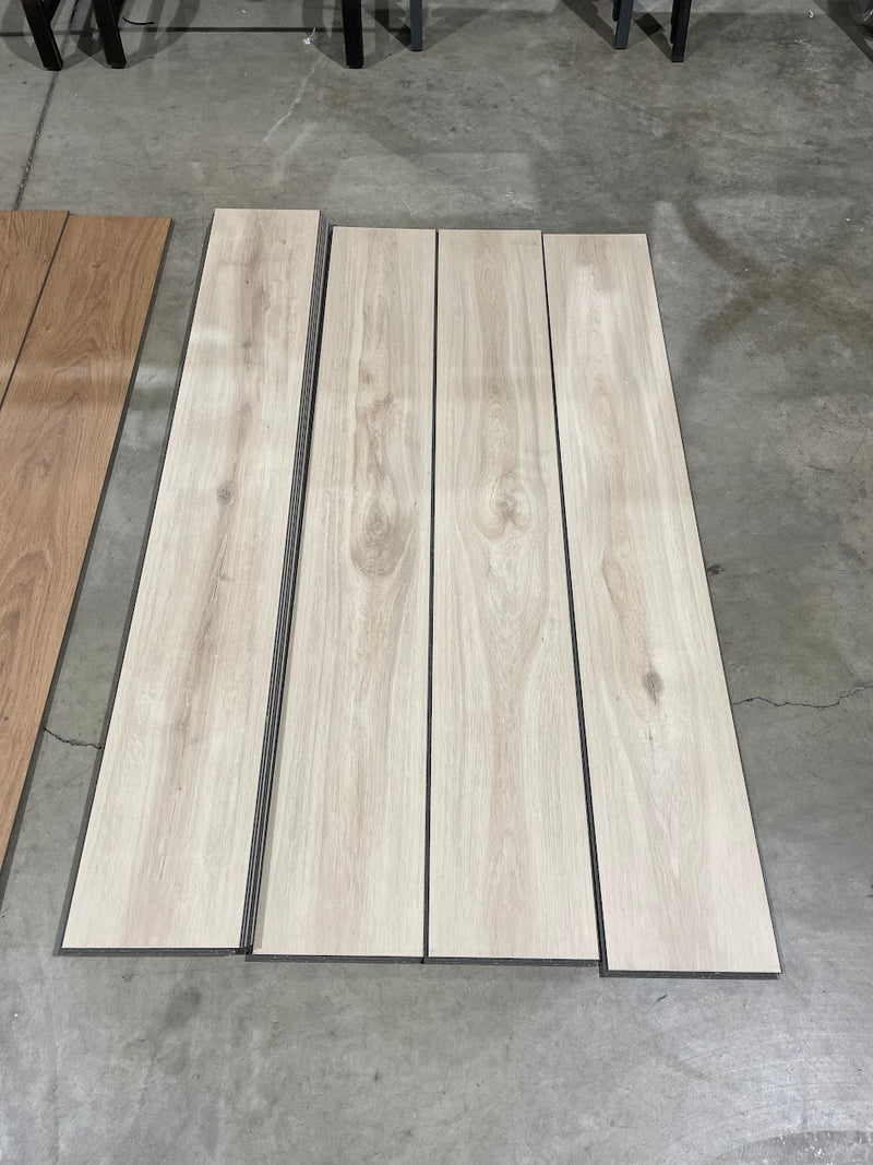 ($1.24/sqft) ORCA Organic Oak Laminate Flooring w/ Pad