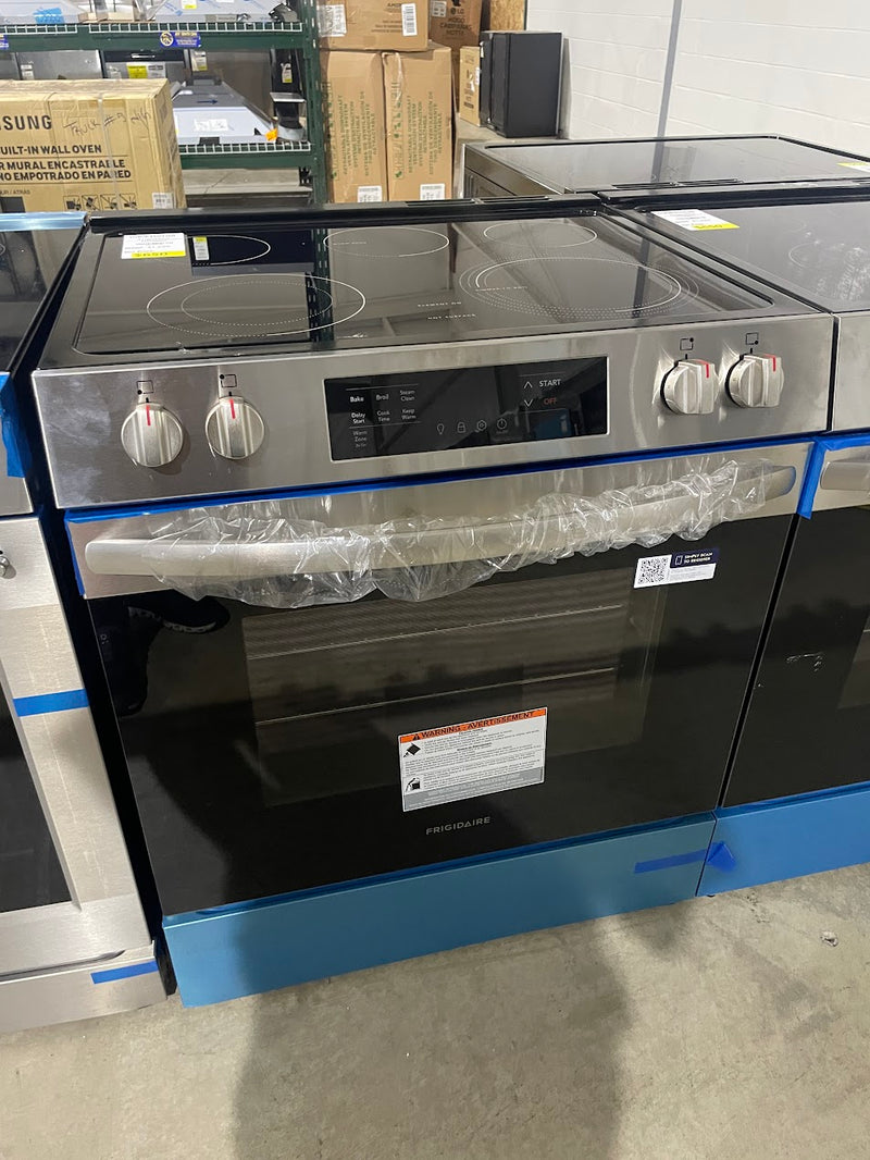 Frigidaire FCFE3062AS 30" Electric Range