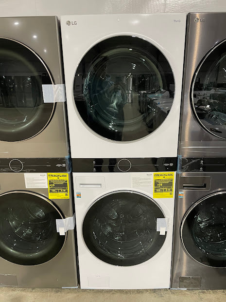LG WKEX200HWA 27 in. WashTower Laundry Center