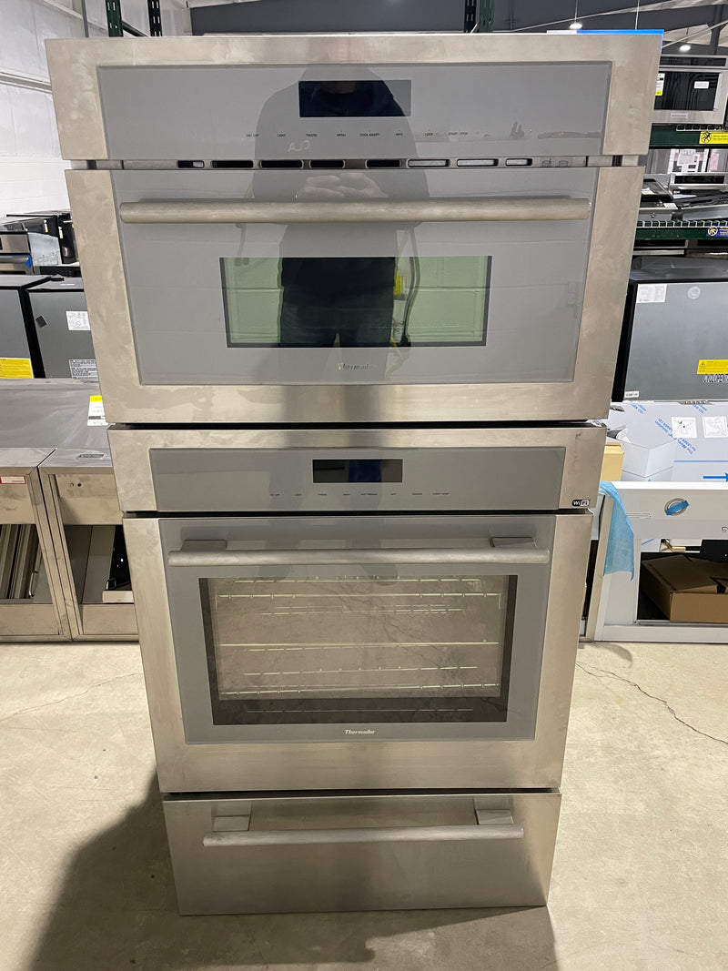 Thermador MEDMCW31WS Built-In Wall Oven